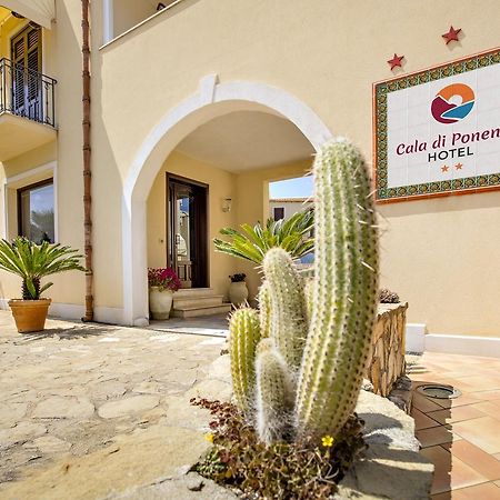 Hotel Cala Di Ponente Castelluzzo Exterior foto